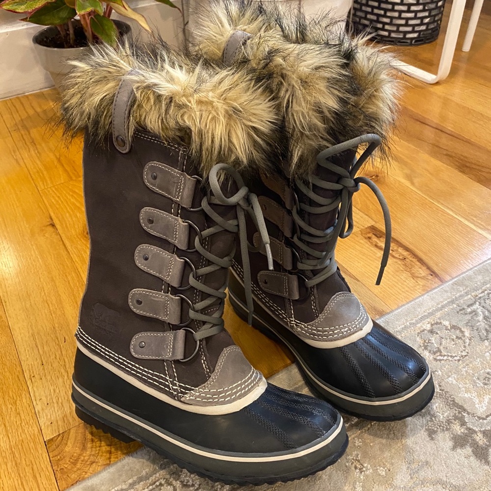 Sorel Women’s Joan of Arctic Boot